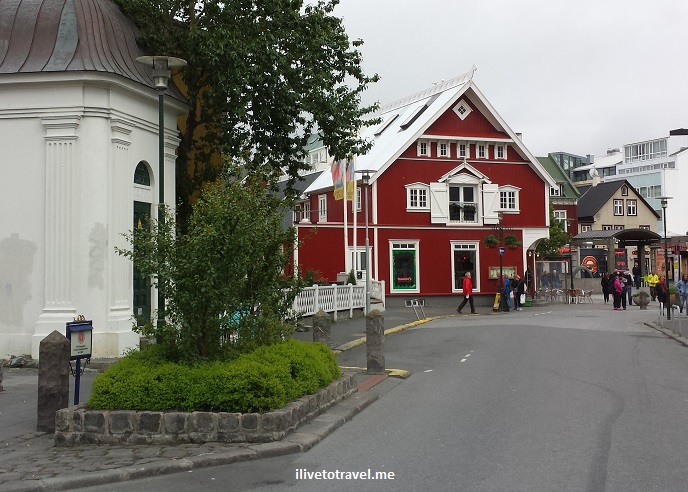A Stroll around Reykjavik