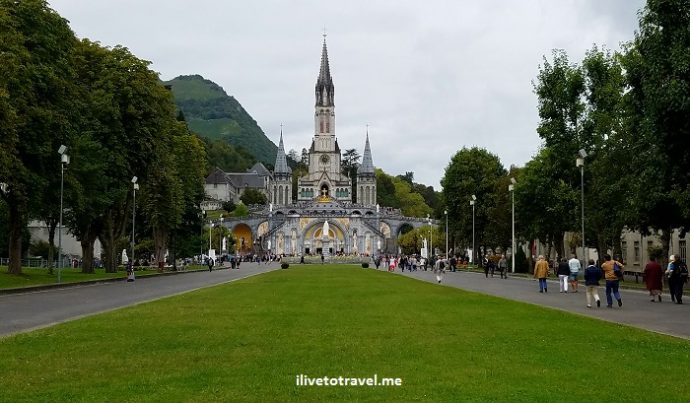 Making a Pilgrimage to Lourdes, France