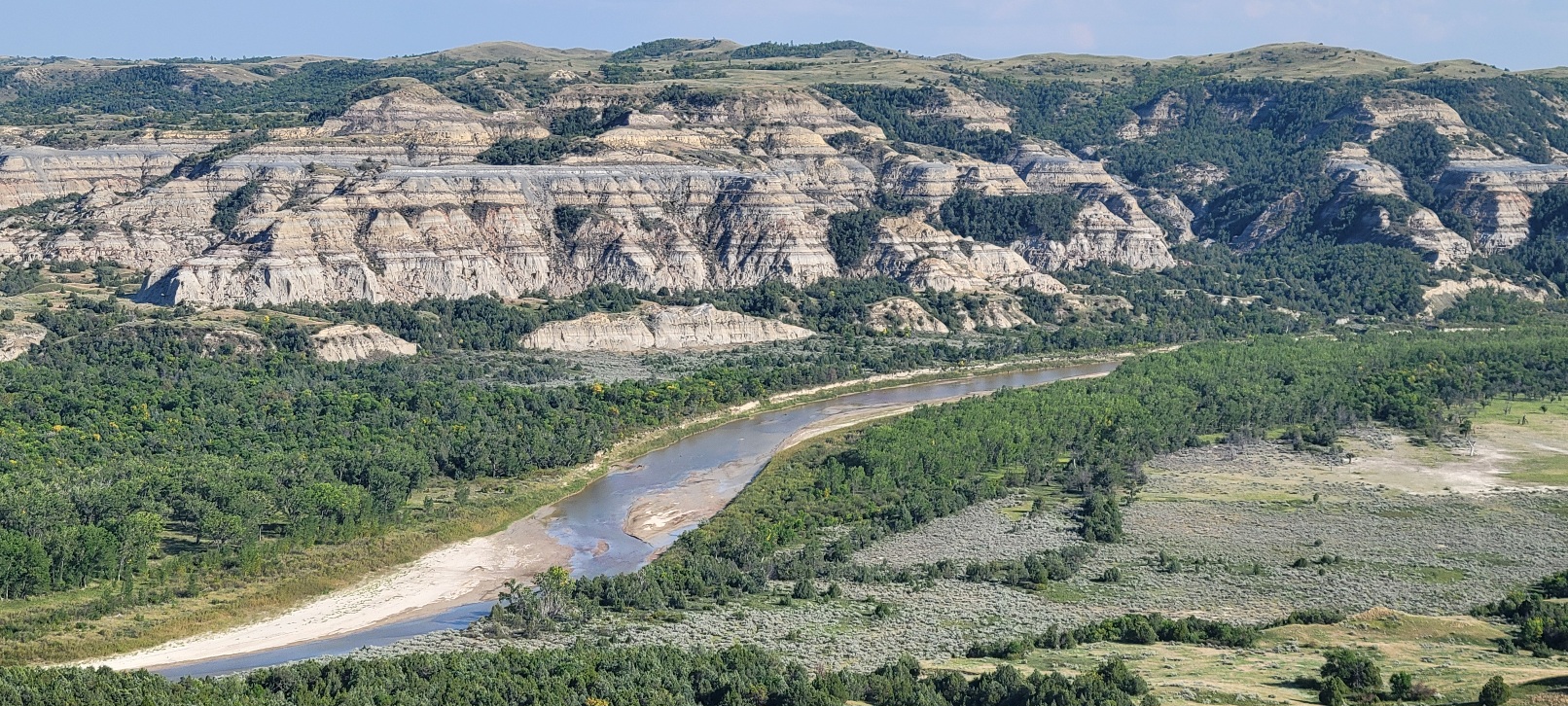 badlands, National Park, Theodore Roosevelt, bison, hiking, North Dakota