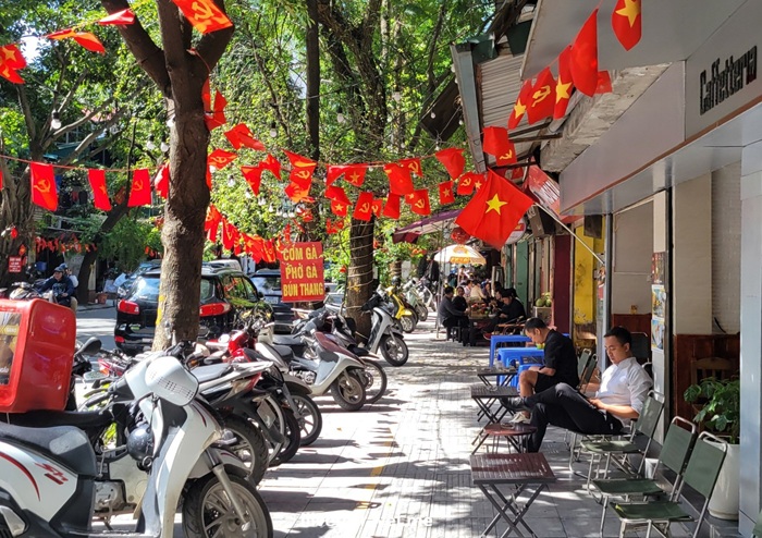 Hanoi, Vietnam, Ho Chi Minh mausoleum, Vietnamese food